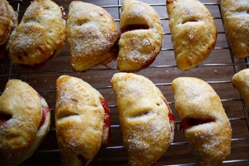 hand pies-fin strawberry